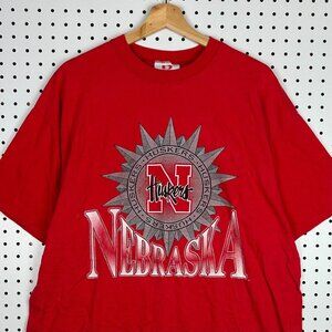 Nebraska Cornhuskers 90s Vtg Graphic T Shirt Size XL Red‎ Gray USA Made Logo